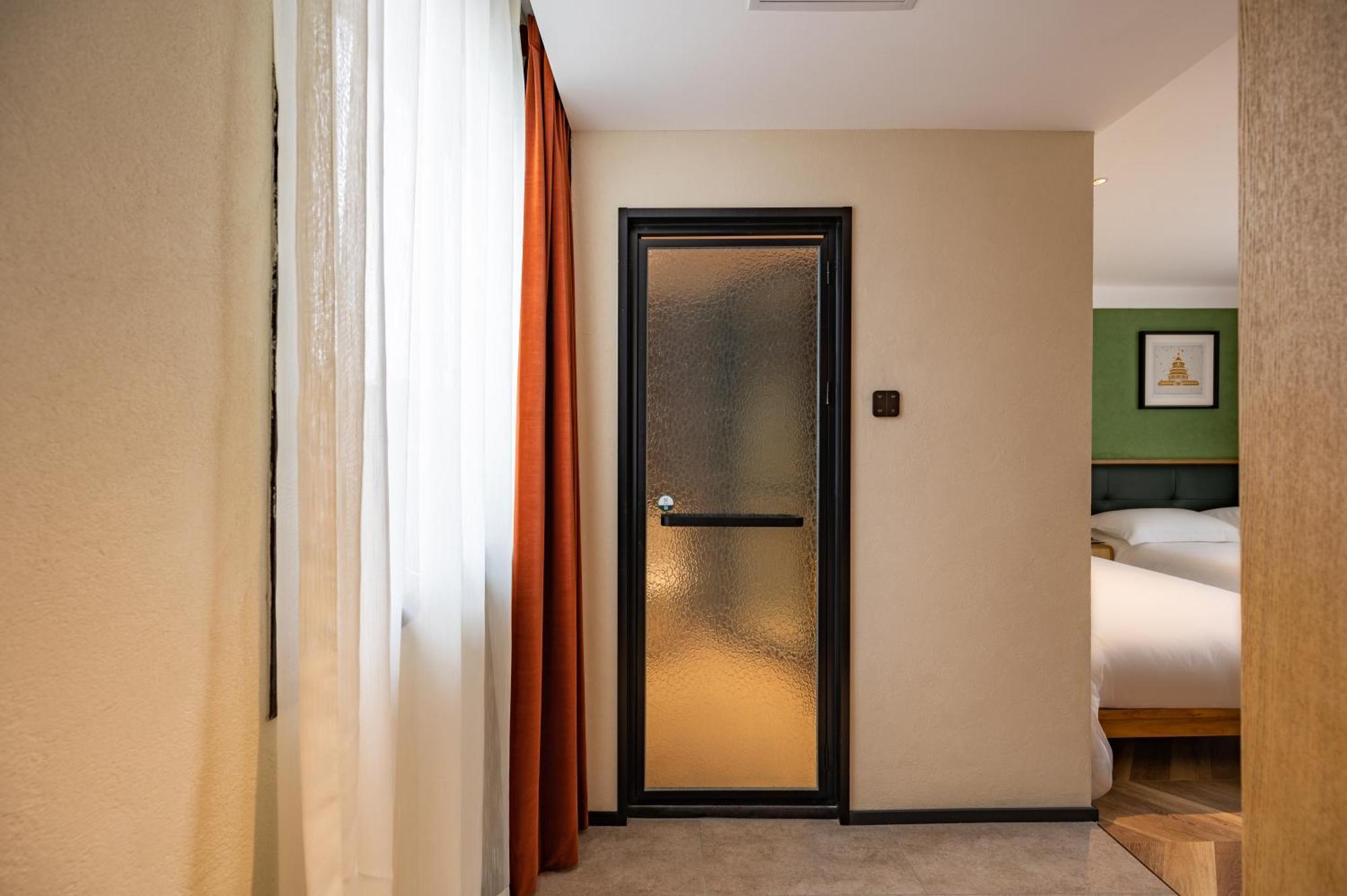 Qiuguo Hutong Courtyard Hotel Beijing Bagian luar foto